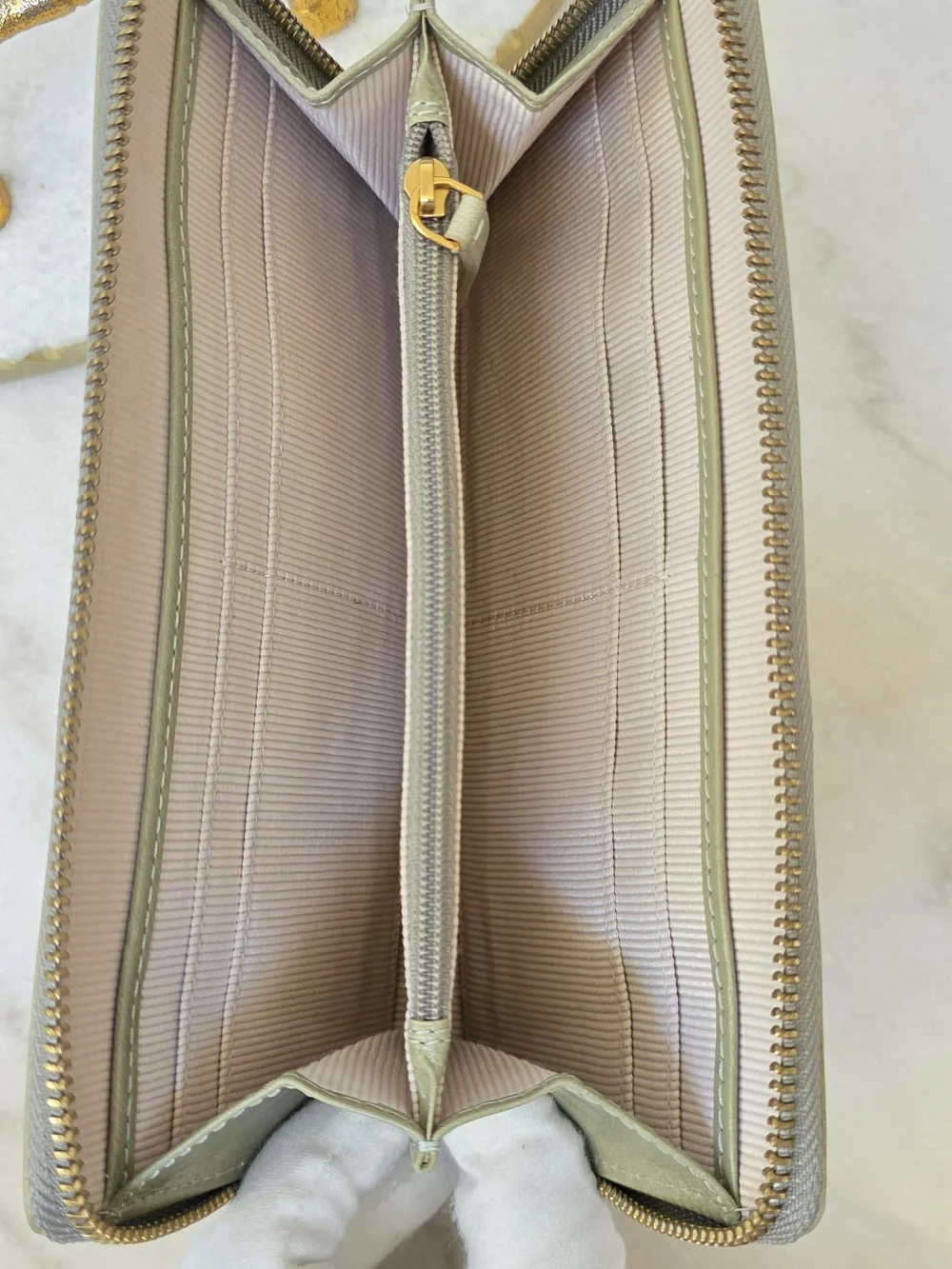 Margot New York Gabby Large Leather Zip Around Wallet Wristlet in Sage Green
